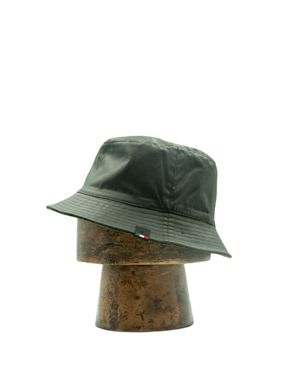 Reversible waterproof bucket hat in green tweed