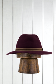 water-repellent plum wool felt hat