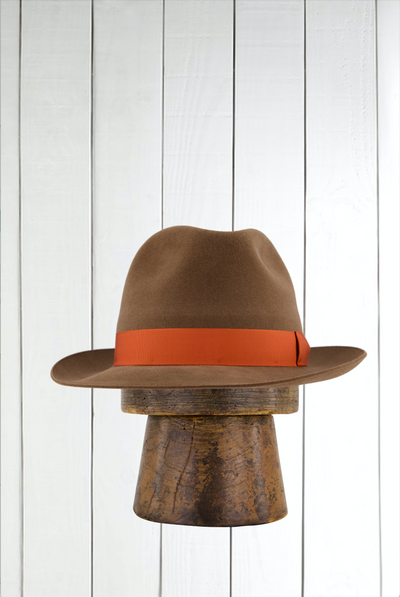 water-repellent chestnut rabbit felt hat