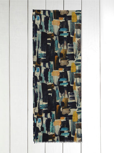 lambswool stole in homage to de Staël clémentine