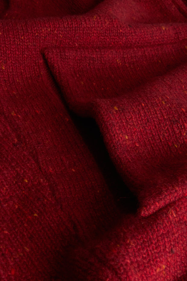 gilet zippé à col officier en laine et cachemire rouge moucheté Inis Meáin