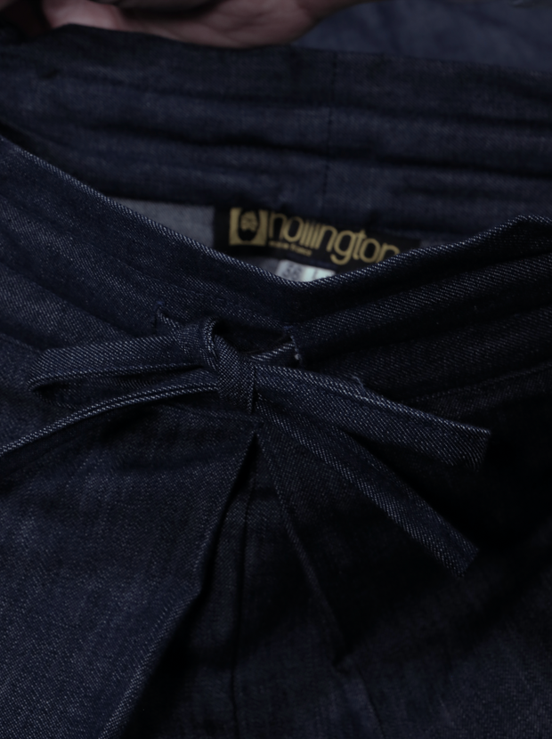 pantalon hakama en denim indigo