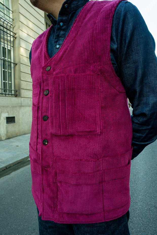 magenta corduroy with large ribs 20-pocket waistcoat
