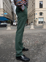 pantalon siza coupe italienne en toile de lin et coton stretch verte à chevrons