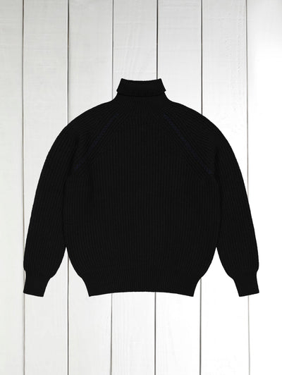 inis meáin turtleneck jumper in black merino wool and cashmere