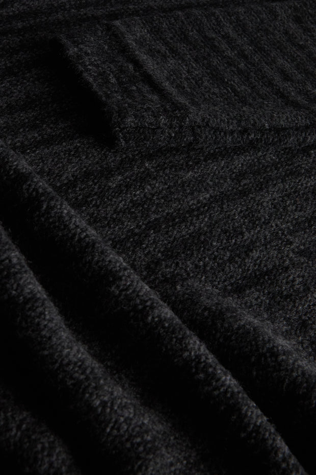 pull Inis Meain à col cheminée en laine et cachemire à rayures irrégulières baltique