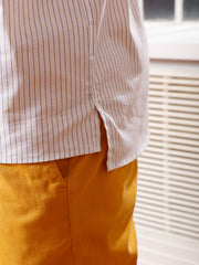 chemise slim à col mao en coton extensible à fines rayures