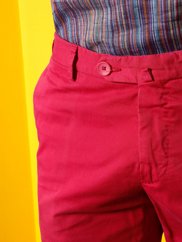 pantalon chino en coton extensible framboise