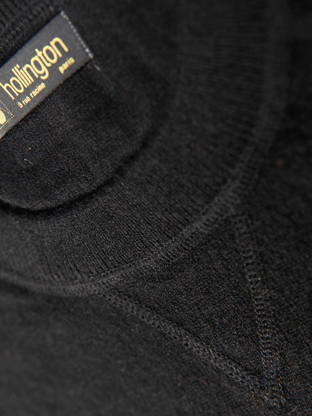 black 100% cashmere Alan Paine sweatshirt