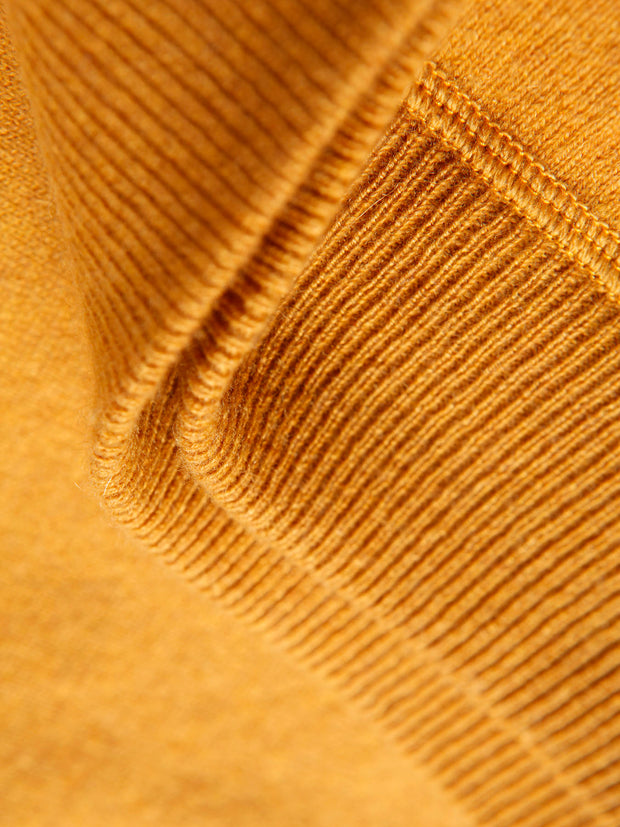 saffron 100% cashmere Alan Paine sweatshirt 